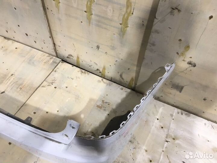 Бампер задний Nissan Serena FNC26 MR20DD 2012