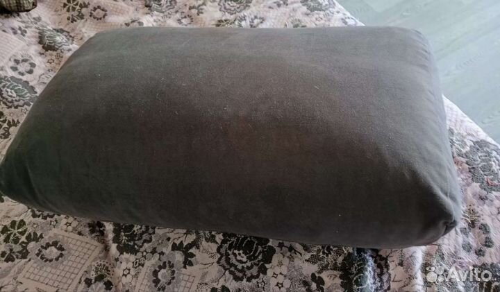 Диванные подушки большие