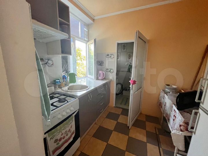 Дом 100 м² на участке 8 га