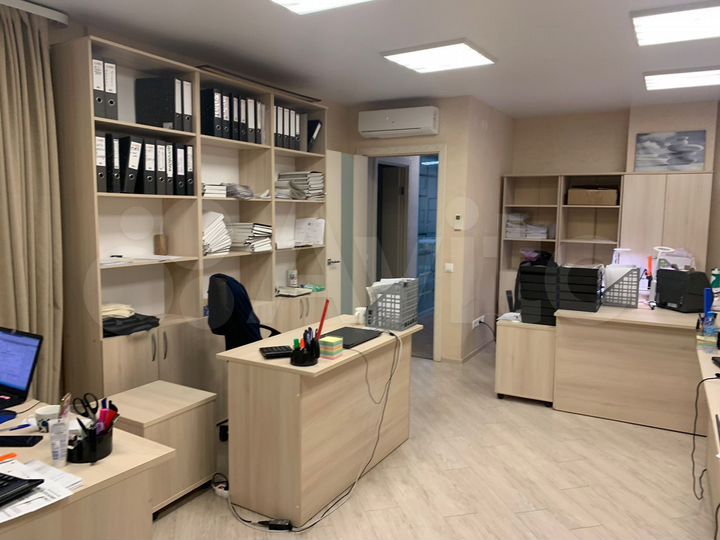 Офис, 137.3 м²