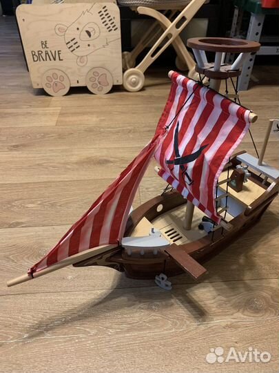 Пиратский корабль Elc деревянный