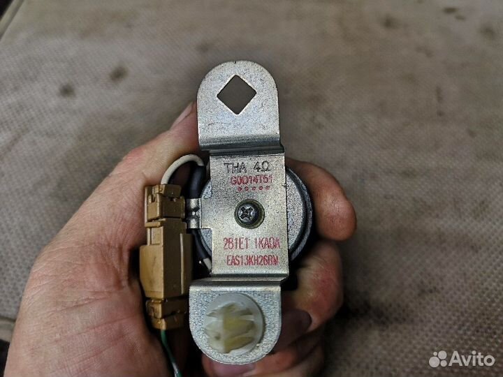 Твиттер пищалка Ниссан Жук