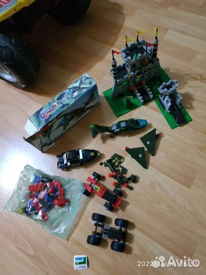 Конструкторы brick