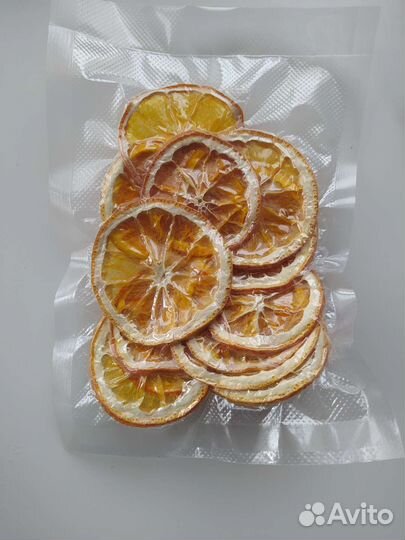 Вяленые помидоры, фруктовые и овощные чипсы фрипсы