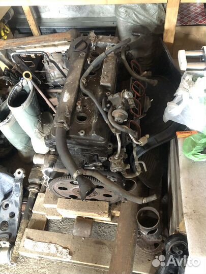 Двигатель 1az fse