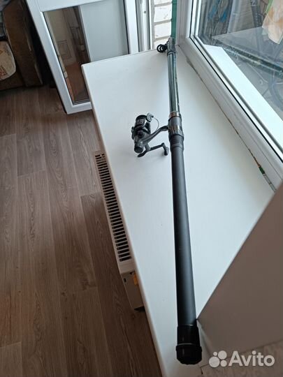 Удилище карповое с катушкой