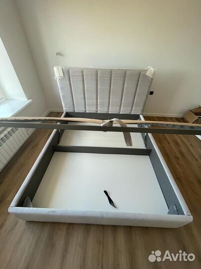 Кровать из наличия 160*200