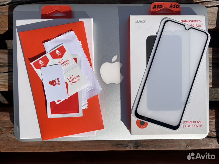 Защитное стекло