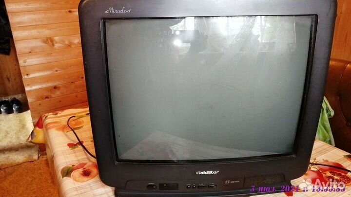 Телевизор