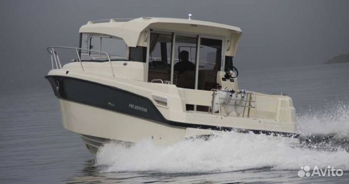 Катер Parker 800 Weekend