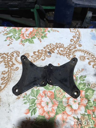 Запчасти на мотоцикл ява 350