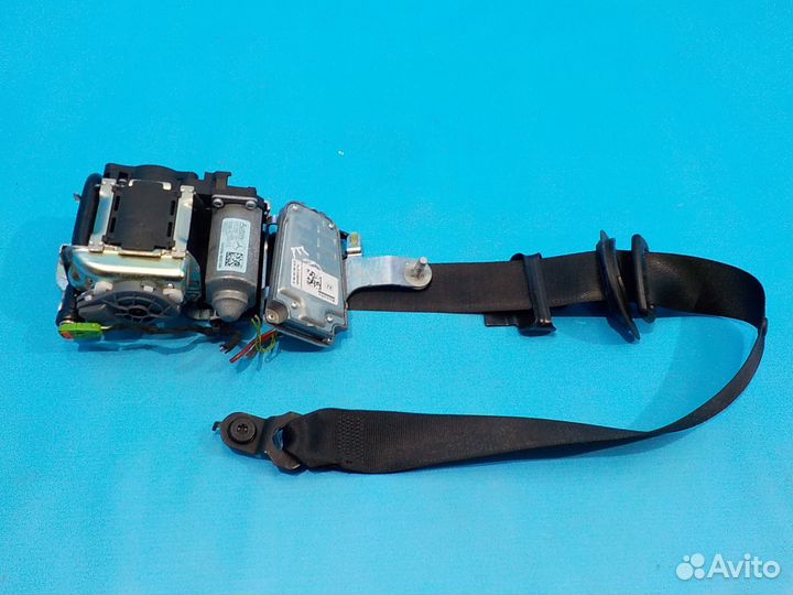 Ремень безопасности передний левый mercedes-benz C-class (W204) 2007-2015