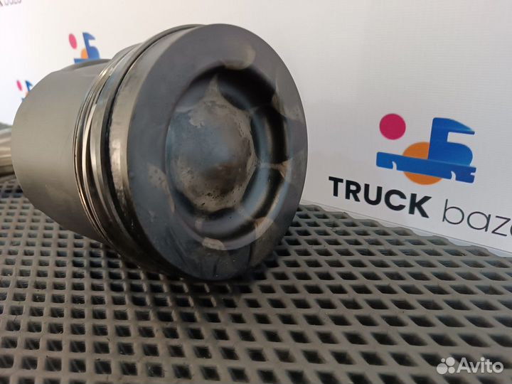 A4570300120 Поршень с шатуном