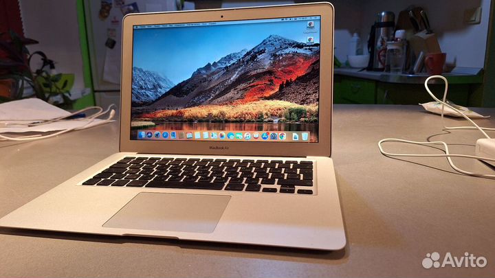 Apple MacBook Air 13 2010