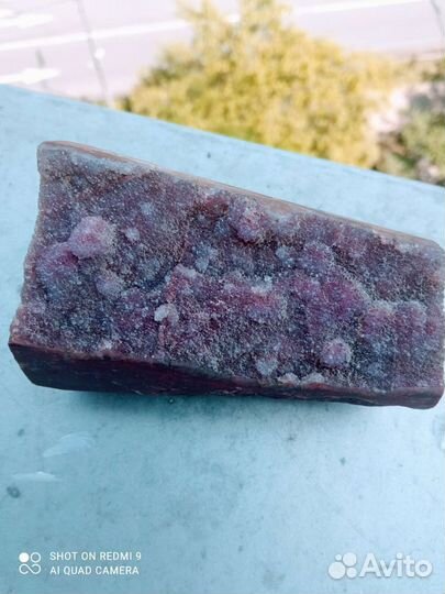 Камни аметист, астрофелит, не обработанный янтарь