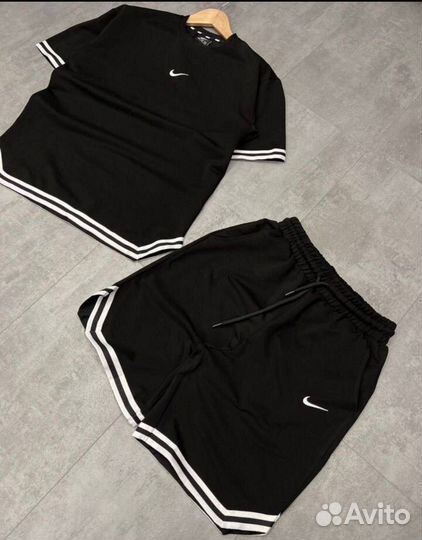 Мужской летний костюм шорты и футболка Nike