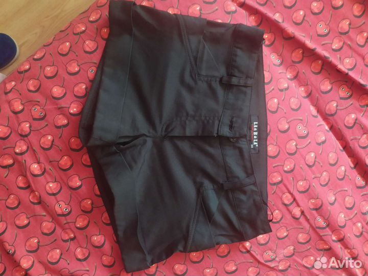 Шорты женские