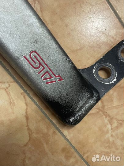 Распорка нижняя sti bp bl