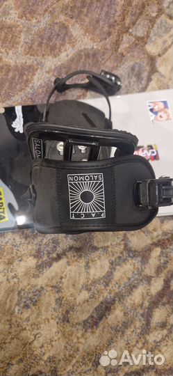 Сноуборд с креплениями