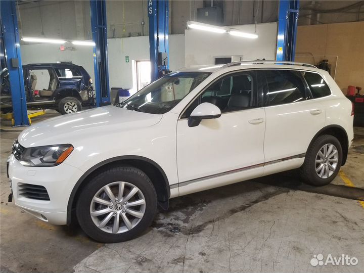 Разбор на запчасти Volkswagen Touareg