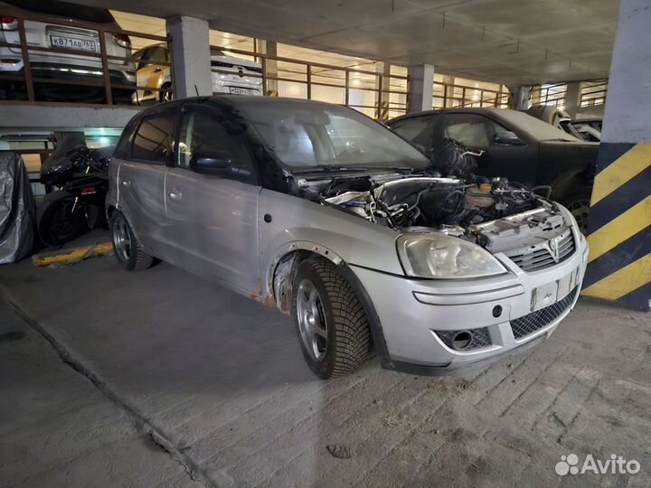 Разбор Opel Corsa C, 2004