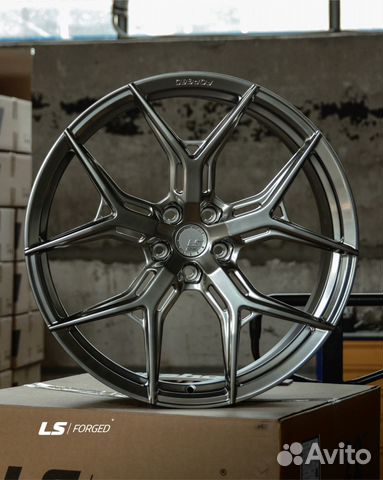 Кованые диски LS Forged R21 на Mercedes GLS X167