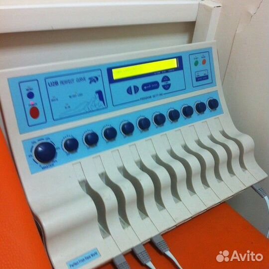 Аппарат миостимуляции для лица и тела