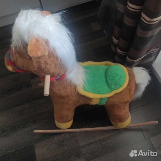 Лошадь качалка