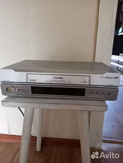 Видеомагнитофон toshiba модель V-E60