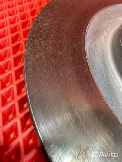 Тормозной диск задний Volvo Xc90 L A2 D4204T23