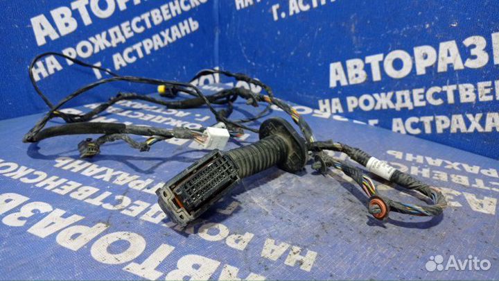 Проводка двери Hyundai Solaris 1 седан 2012