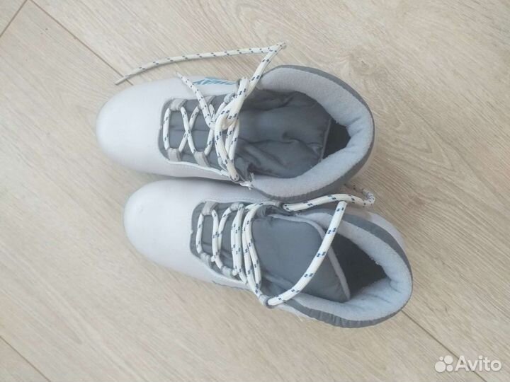 Лыжные ботинки детские