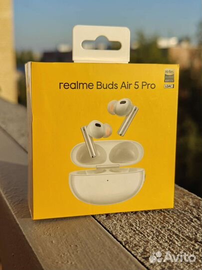 Наушники Realme Buds Air 5 Pro
