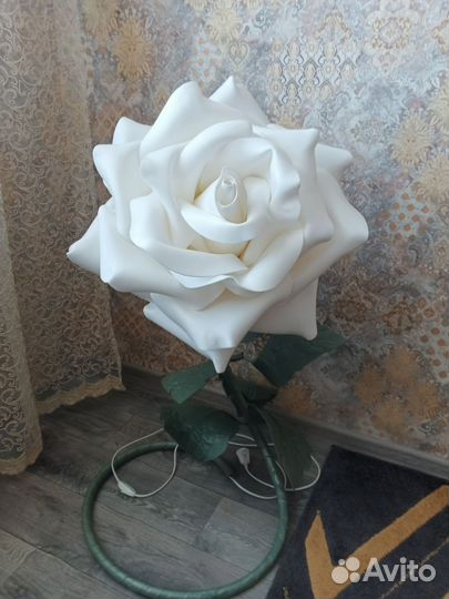 Торшер напольный