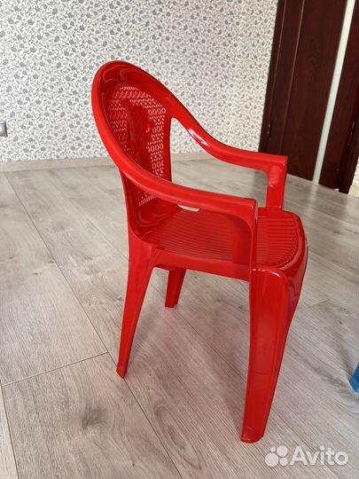 Стул детский