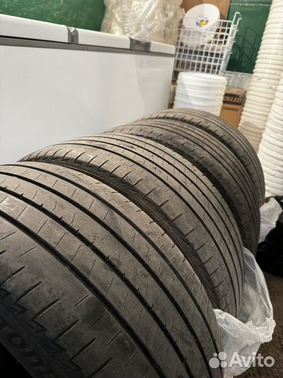 Bridgestone Turanza T005A 235/45 R18