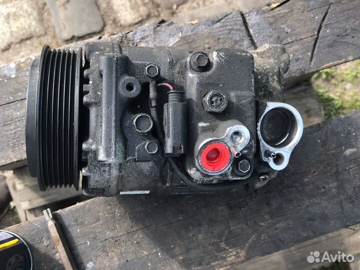 Компрессор кондиционера Mercedes