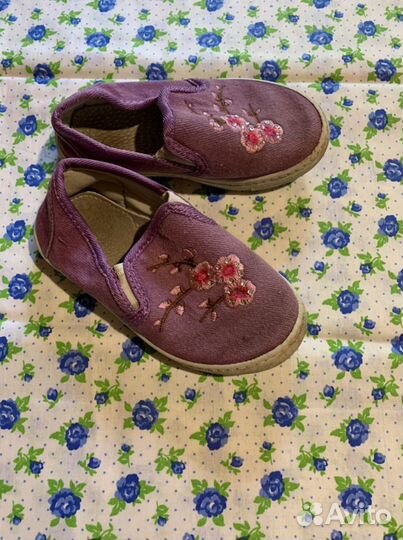 Обувь для девочки,р.24,25,28