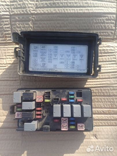 Блок предохранителей Chevrolet Spark
