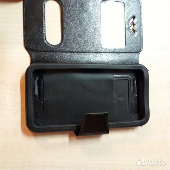 Чехол-книжка для смартфона 6 на 12,5 см