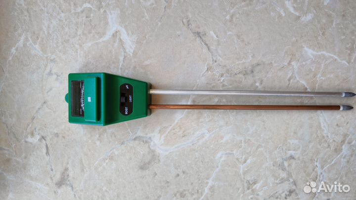 Прибор освещенности, влажности и кислотности почвы