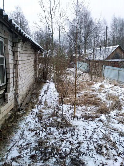 Дом 32 м² на участке 8 сот.