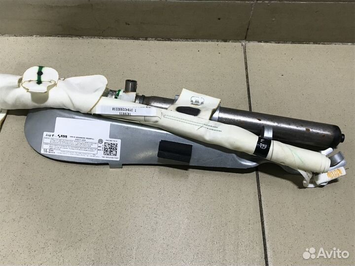 Подушка безопасности боковая (шторка) Tiguan 2011