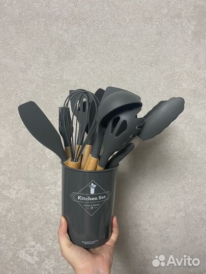 Набор кухонных принадлежностей