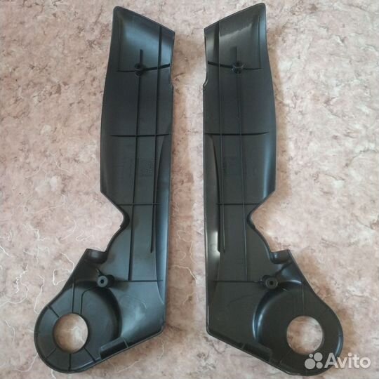 Пластиковые вставки сидений