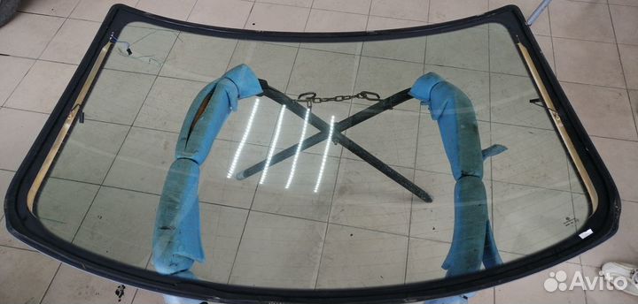 Заднее стекло VW Jetta 6, 5CU845051