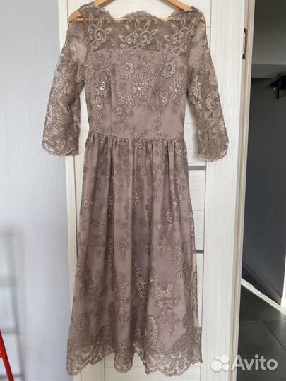 Вечернее платье