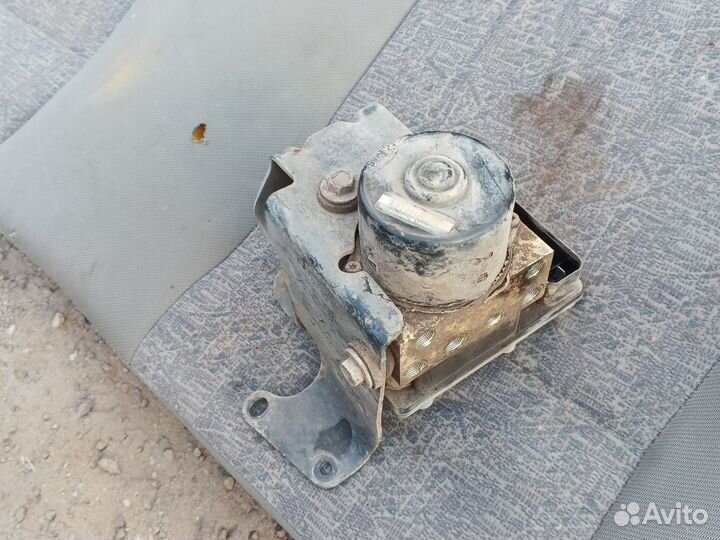 Блок ABS Ford Maverick 2 Escape 5L8T2C219BG