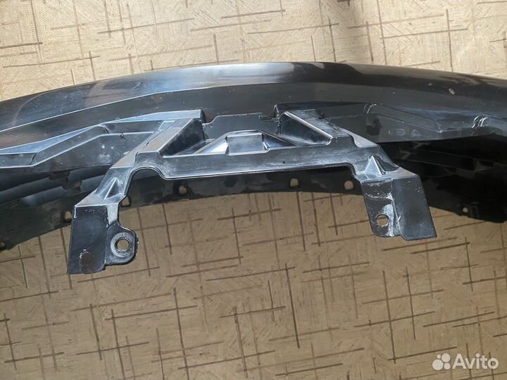 Бампер передний nissan tiida c11