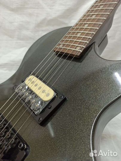 Talent by Gibson Les Paul Floyd rose